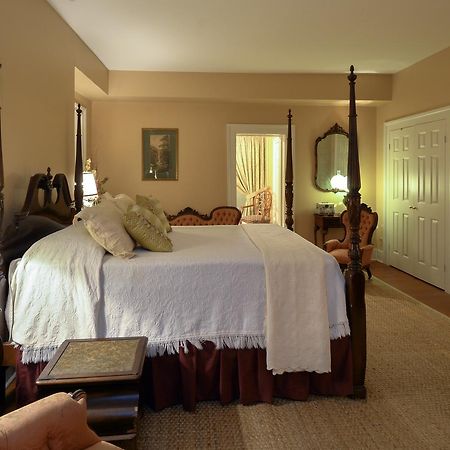 Choctaw Hall Bed & Breakfast นัตเชซ ภายนอก รูปภาพ