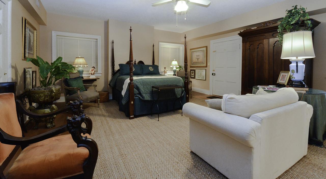 Choctaw Hall Bed & Breakfast นัตเชซ ภายนอก รูปภาพ